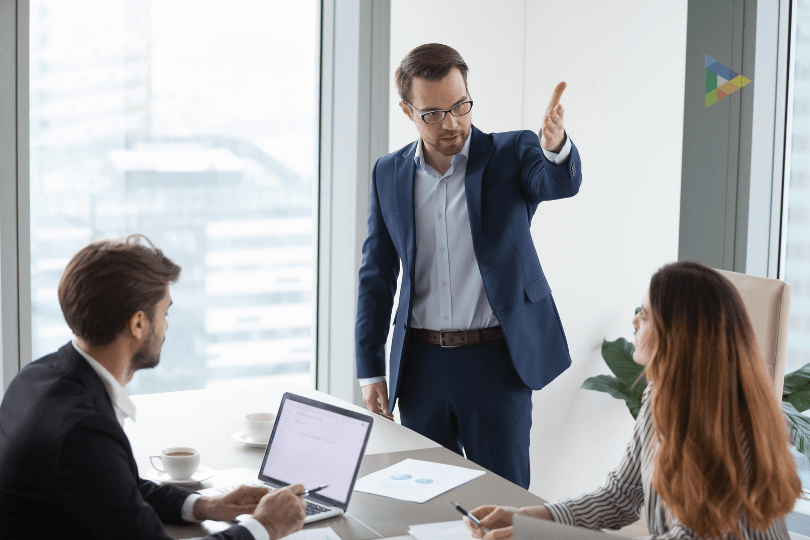 A Falta de Civilidade no Trabalho: Como a Grosseria Custa Bilhões e Destrói a Produtividade 